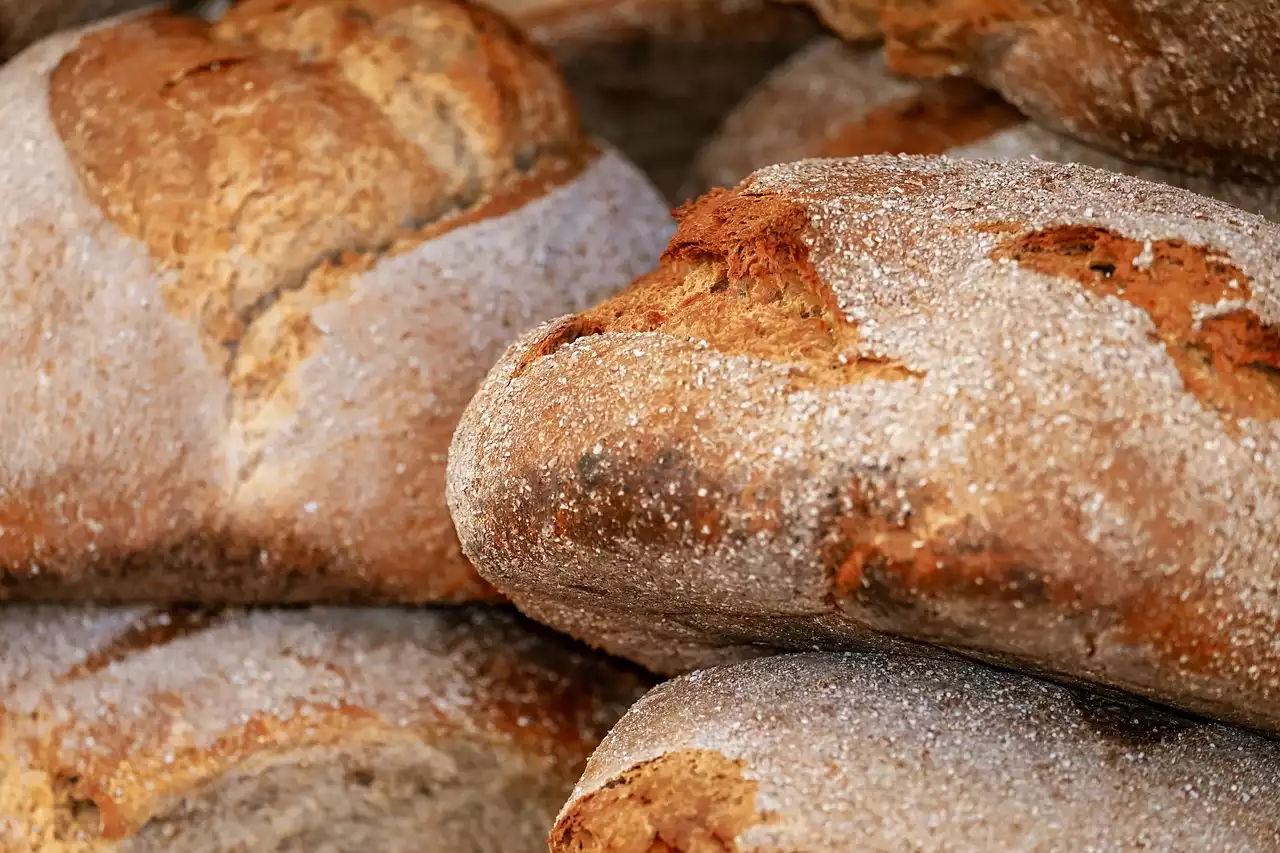 La science de la pâtisserie : comprendre la chimie derrière vos friandises préférées